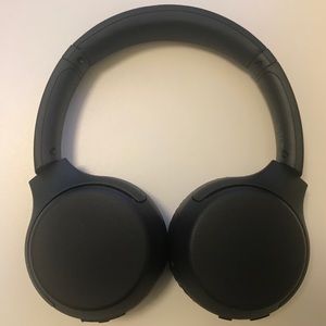 Sony Wireless BT Noise Cancel Headphones WHXB700/B